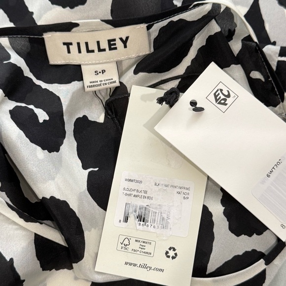 TILLEY NWT Women’s Small Slouchy Silk Tee Black Ikat Print Short Sleeve $220 - Picture 14 of 15